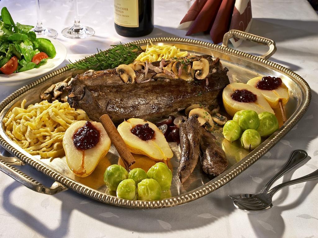 Gasthof Restaurant Buergerstueble Sankt Peter Luaran gambar